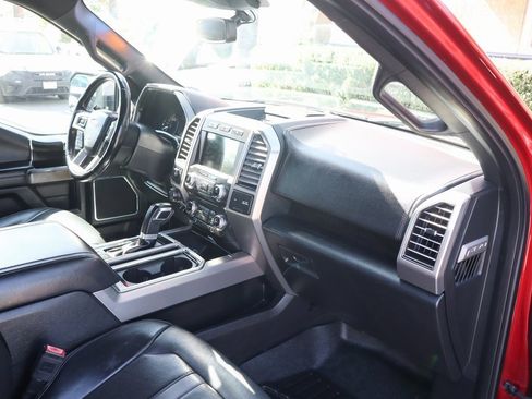 Used 2018 Ford F150 Platinum w/ Equipment Group 701A Luxury image 49