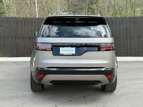 Certified 2025 Land Rover Discovery Dynamic SE AWD/4WD image 4