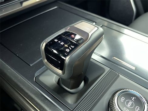 Used 2025 GMC Hummer EV 3X w/ LPO, Cargo Utility Package image 16