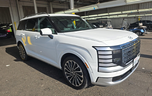 Used 2026 Hyundai Palisade Calligraphy AWD/4WD image 2