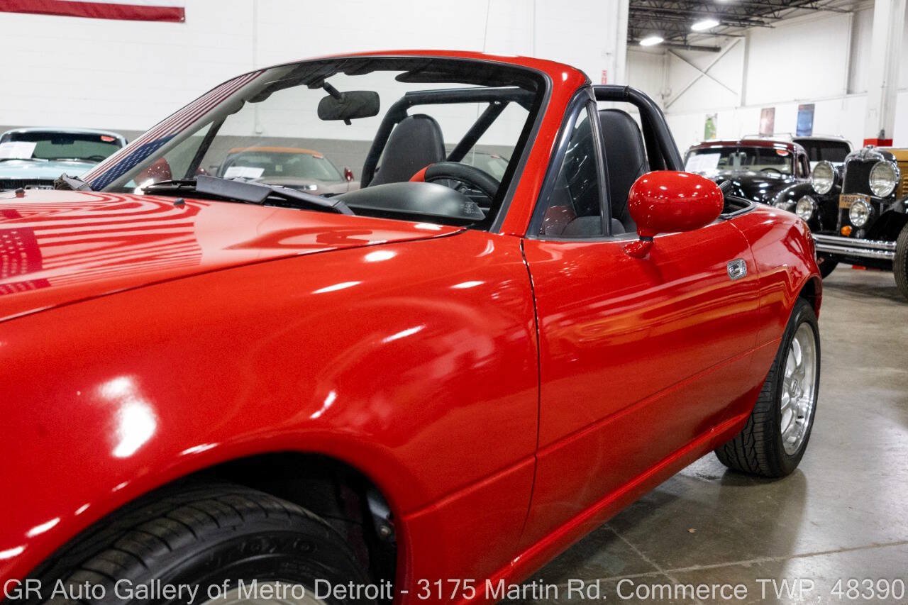 Used 1996 MAZDA MX-5 Miata RWD image 20