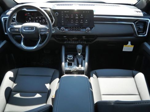 New 2026 GMC Canyon Elevation w/ Convenience Package AWD/4WD image 40