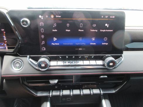 Certified 2023 Chevrolet Colorado Z71 w/ Z71 Convenience Package 2 AWD/4WD image 29
