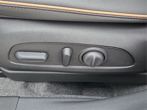 New 2026 Buick Envista Avenir FWD image 14