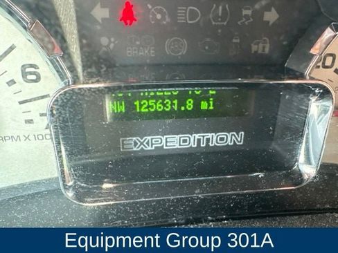Used 2013 Ford Expedition EL Limited AWD/4WD image 11