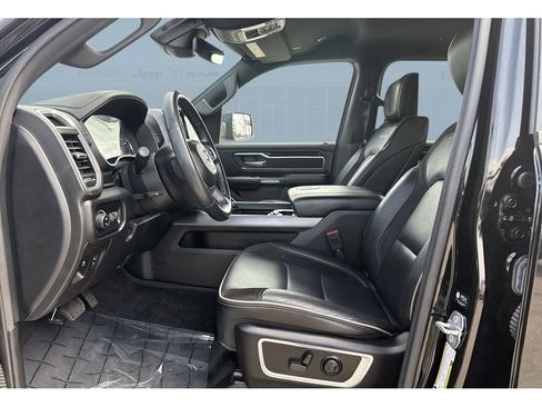 Used 2022 RAM 1500 Laramie w/ Sport Appearance Package image 12