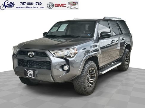 Used 2018 Toyota 4Runner SR5 AWD/4WD image 1