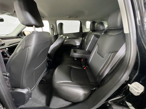 Used 2022 Jeep Compass Latitude AWD/4WD image 23