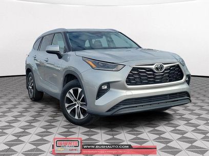 Used 2021 Toyota Highlander XLE
