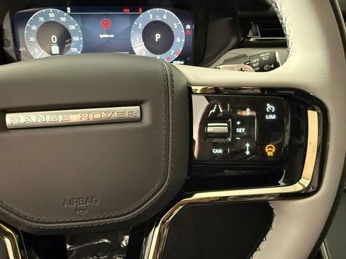 Certified 2025 Land Rover Range Rover Velar S image 17