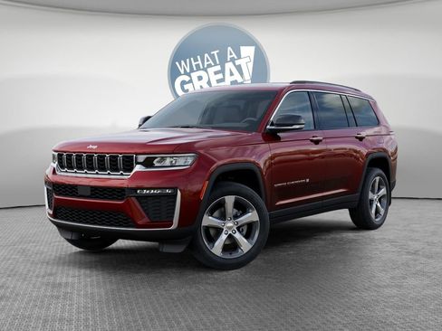 New 2026 Jeep Grand Cherokee L Limited w/ Trailer Tow Package AWD/4WD image 2