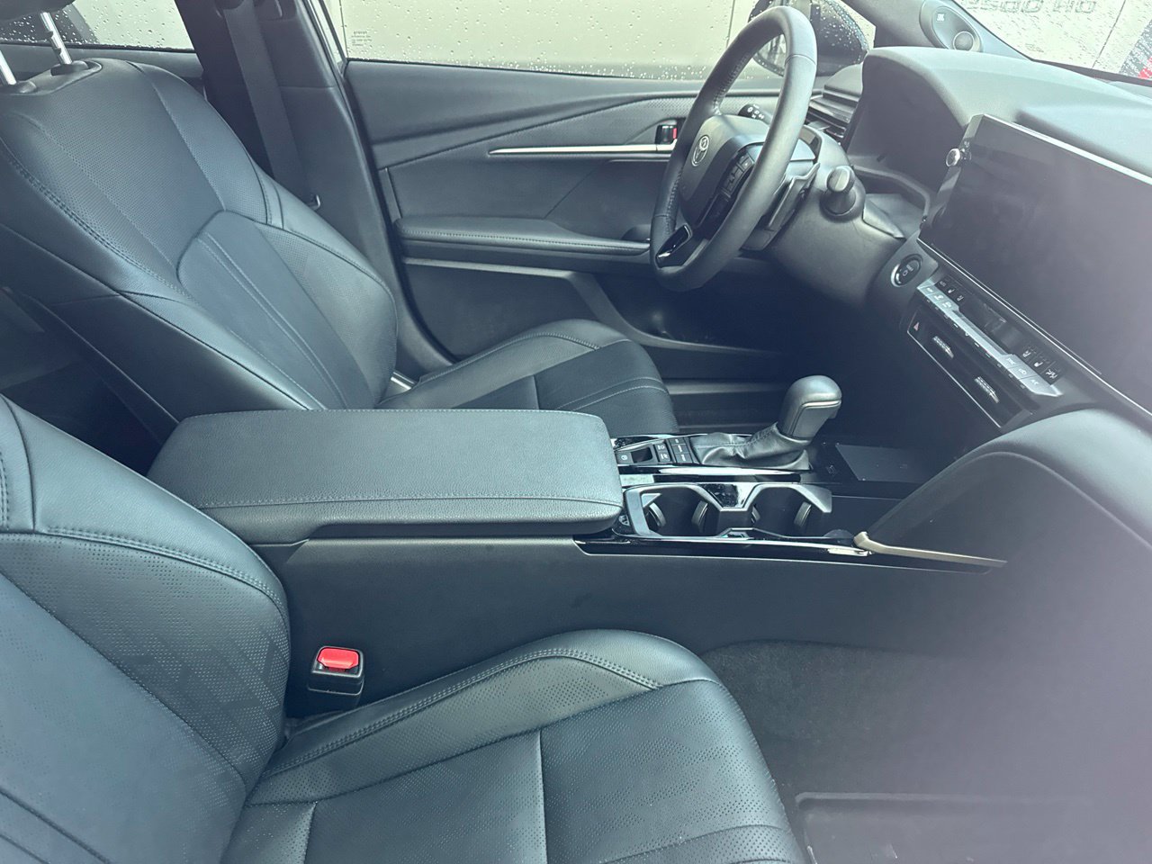 Used 2026 Toyota Camry XSE w/ Premium Plus Package FWD image 6