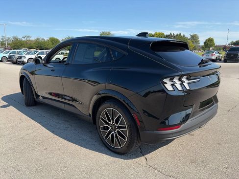 Used 2025 Ford Mustang Mach-E Premium AWD/4WD image 5