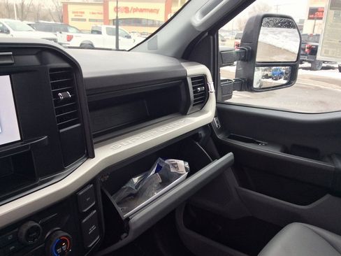 Used 2024 Ford F350 XL w/ Snow Plow Prep Package image 37