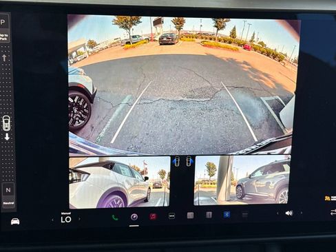 Used 2022 Tesla Model X AWD/4WD image 27
