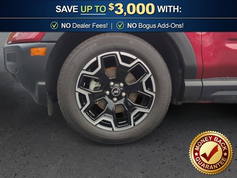 Used 2025 Ford Bronco Sport Outer Banks w/ Outer Banks Tech Package+ AWD/4WD image 13