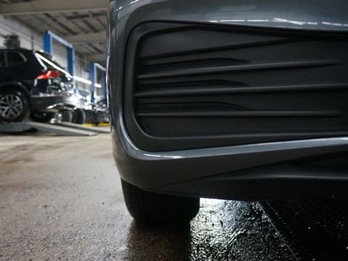 Certified 2023 Volkswagen Jetta SE image 70