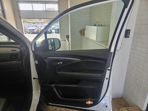 Used 2021 Honda Ridgeline RTL-E image 15