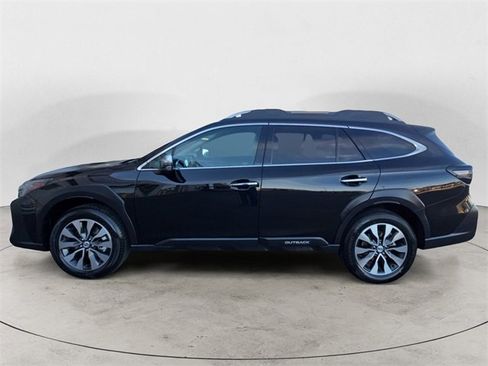 Used 2024 Subaru Outback Touring XT image 2