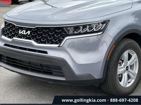 Certified 2023 Kia Sorento LX FWD image 6