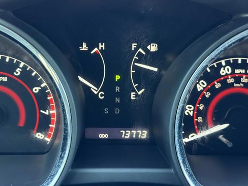 Used 2013 Toyota Highlander Limited image 19