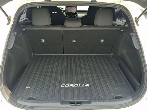 Used 2019 Toyota Corolla SE FWD image 27