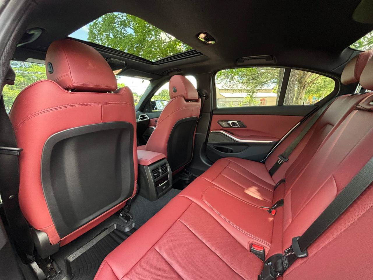 Used 2026 BMW M340i w/ Premium Package RWD image 17