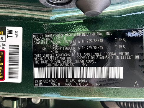 Used 2025 Toyota Highlander XLE image 31