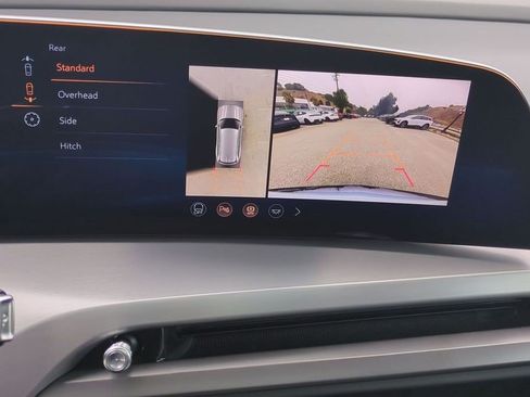 Certified 2026 Cadillac Vistiq Premium Luxury AWD/4WD image 11