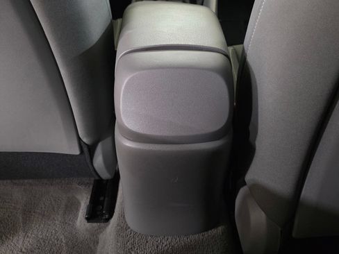 Used 2023 Hyundai Elantra SEL w/ Convenience Package FWD image 16