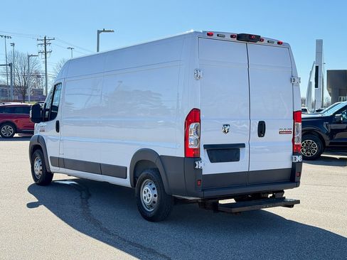 Used 2015 RAM ProMaster 3500 w/ Interior Convenience Group image 4