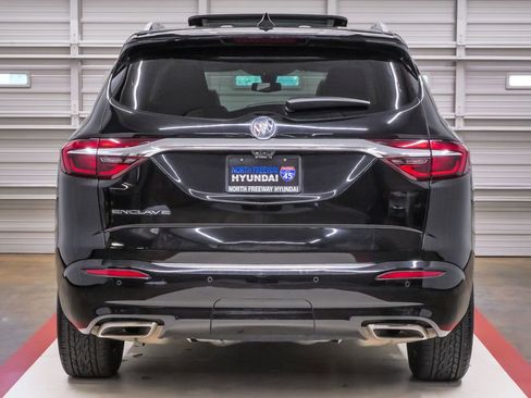 Used 2020 Buick Enclave Avenir w/ Avenir Technology Package FWD image 7
