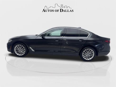 Used 2022 BMW 530i w/ Premium Package image 5