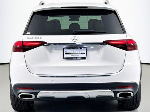 New 2026 Mercedes-Benz GLE 350 4MATIC image 3