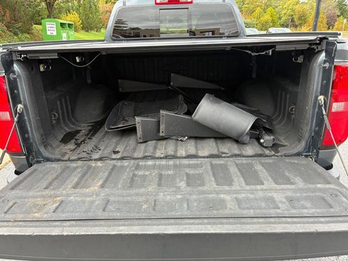 Used 2017 Chevrolet Colorado Z71 image 20