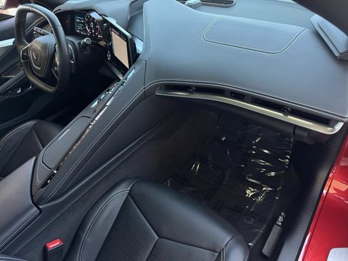 Used 2025 Chevrolet Corvette Stingray Preferred Cpe w/ Z51 Performance Package RWD image 35