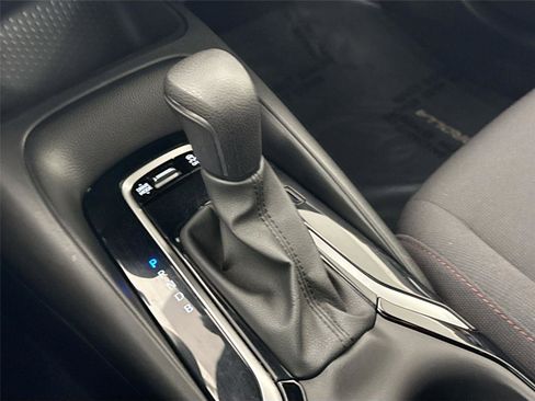 Certified 2024 Toyota Corolla SE image 25