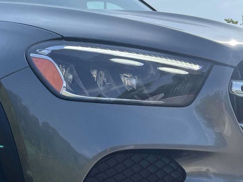 Certified 2025 Mercedes-Benz GLE 450e 4MATIC image 21