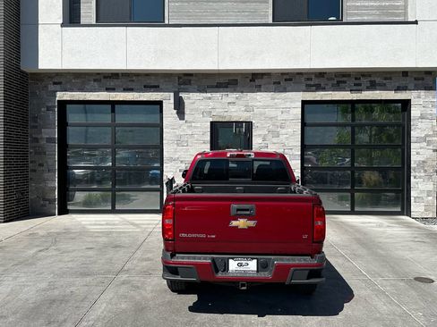 Used 2019 Chevrolet Colorado LT AWD/4WD image 4
