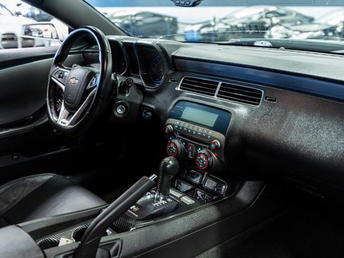 Used 2011 Chevrolet Camaro SS w/ LPO, Ground Effects Package RWD image 12