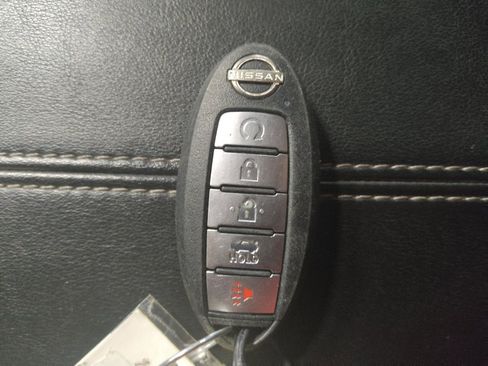 Used 2024 Nissan Altima 2.5 SV FWD image 32