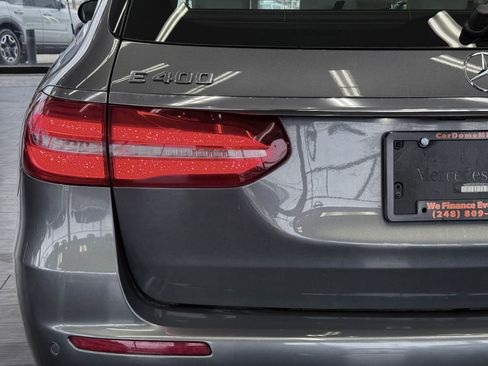 Used 2018 Mercedes-Benz E 400 4MATIC Wagon image 18