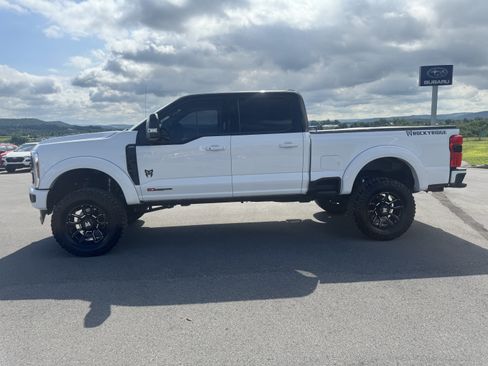 Used 2024 Ford F250 Lariat w/ Lariat Ultimate Package AWD/4WD image 7