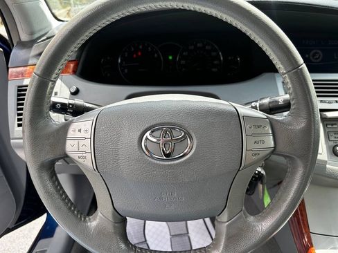 Used 2006 Toyota Avalon XLS FWD image 15