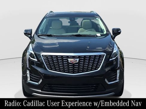 Used 2024 Cadillac XT5 Premium Luxury AWD/4WD image 2