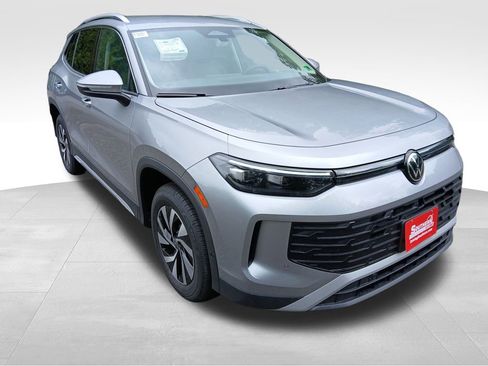 New 2025 Volkswagen Tiguan S AWD/4WD image 7
