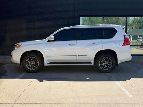 Used 2012 Lexus GX 460 AWD/4WD image 14