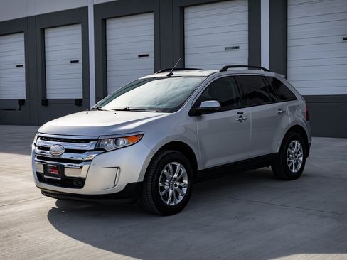 Used 2011 Ford Edge SEL w/ 202A Rapid Spec Order Code image 4