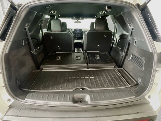 Used 2025 Nissan Pathfinder Rock Creek AWD/4WD image 26