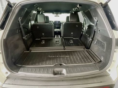 Used 2025 Nissan Pathfinder Rock Creek AWD/4WD image 26
